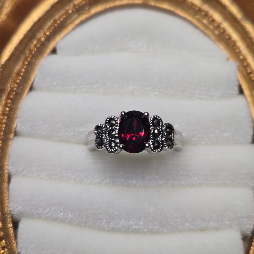 Vintage Art Deco Style Red Garnet Marcasite Statement Ring